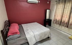 Dk Villa Muar